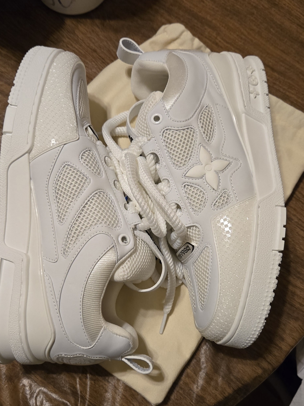 Louis Vuitton Mens White LV Skater Sneakers - Picture 3 of 11